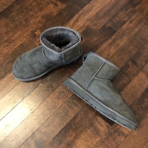 Ugg Classic Short Boot